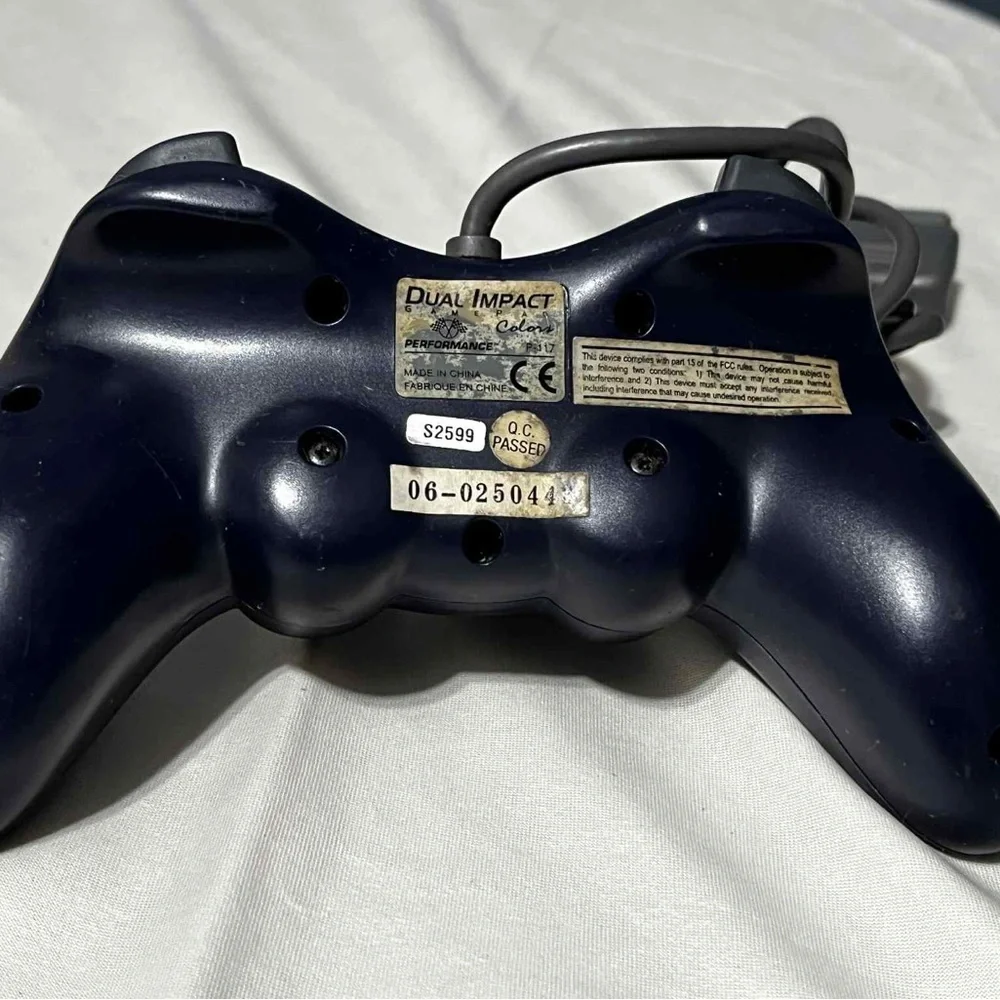 Performance Dual Impact Colors Game Pad Controller - Black Untested